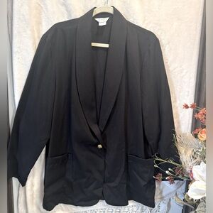 Selleca Vintage Women's Blazer, size 12, black polyester, unlined.